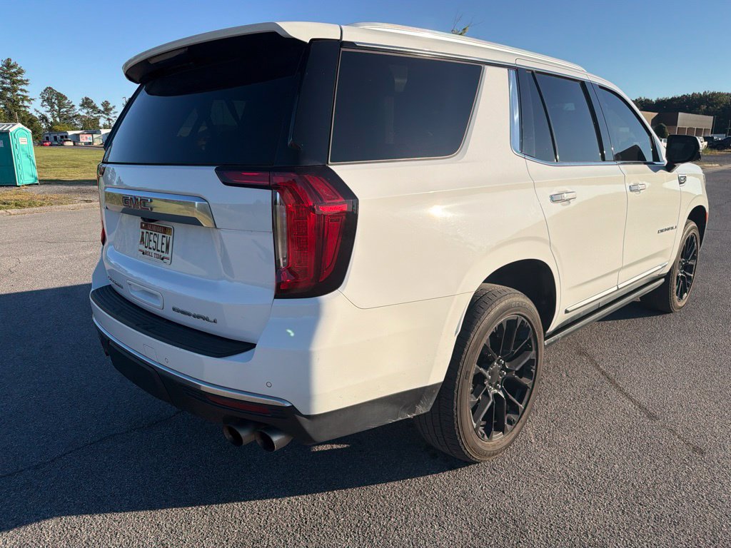 Used 2021 GMC Yukon Denali w/ Denali Premium Package AWD/4WD image 5