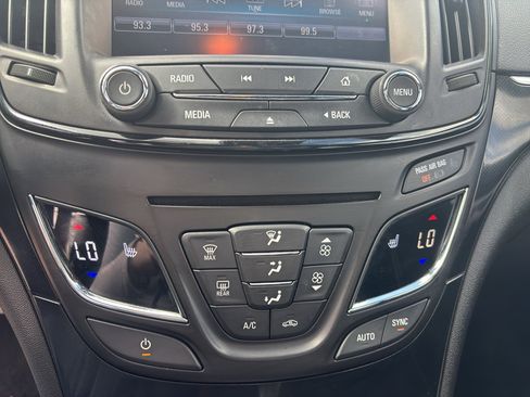 Used 2017 Buick Regal GS w/ Driver Confidence Package #2 image 21