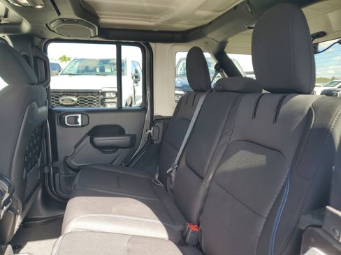 Used 2022 Jeep Wrangler Unlimited Rubicon 4xe w/ Safety Group image 13