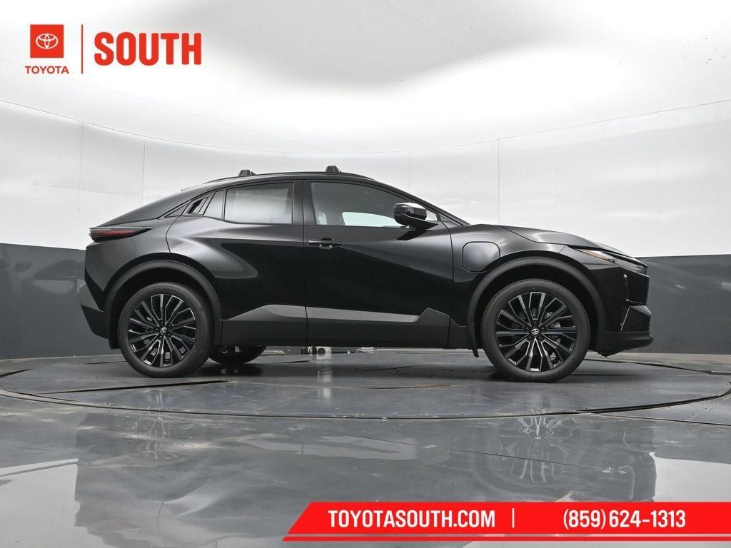 New 2026 Toyota C-HR AWD/4WD image 43