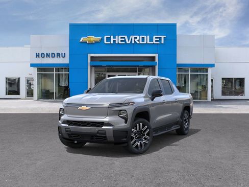 New 2026 Chevrolet Silverado EV LT w/ Plus Package image 32