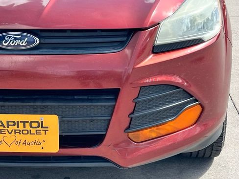Used 2016 Ford Escape S FWD image 7