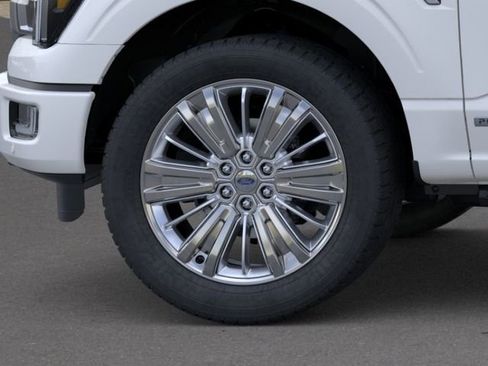 Used 2026 Ford F150 Platinum w/ Equipment Group 703A Plus AWD/4WD image 19