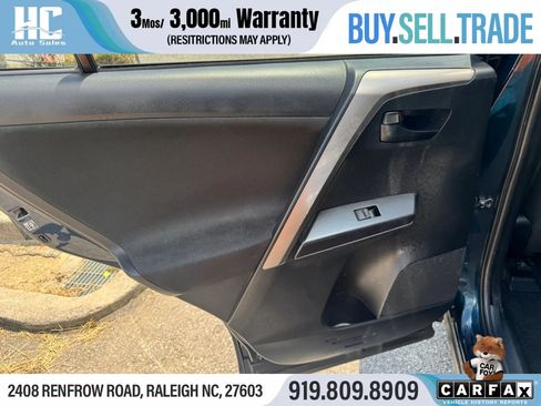 Used 2018 Toyota RAV4 LE w/ All Weather Liner Package AWD/4WD image 17