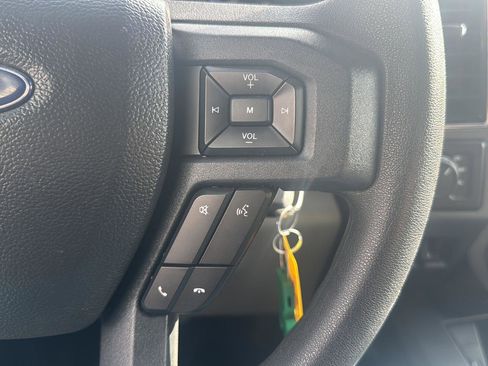 Used 2022 Ford F350 XL w/ Power Equipment Group image 26