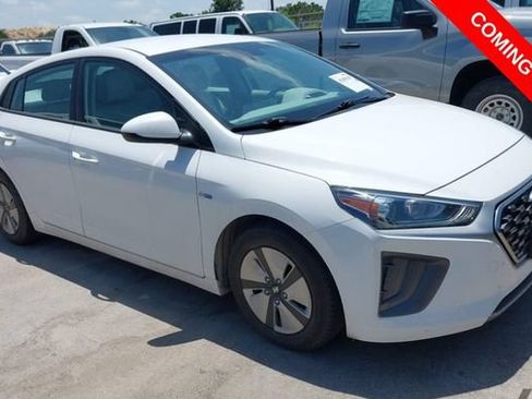Used 2020 Hyundai Ioniq Blue FWD image 2