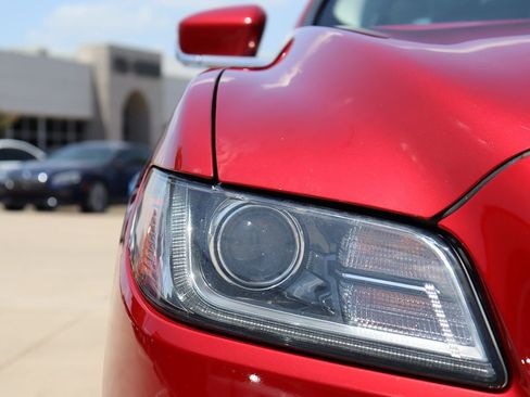 Used 2020 Lincoln Continental w/ Premium Package image 5