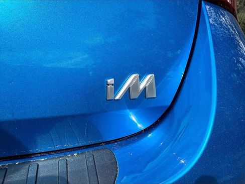 Used 2018 Toyota Corolla iM w/ All-Weather Mat Package image 21