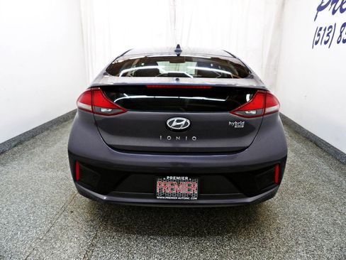 Used 2018 Hyundai Ioniq Blue FWD image 7