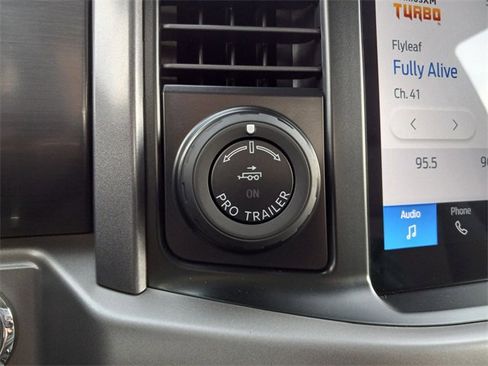 Used 2024 Ford F150 Lightning XLT image 19