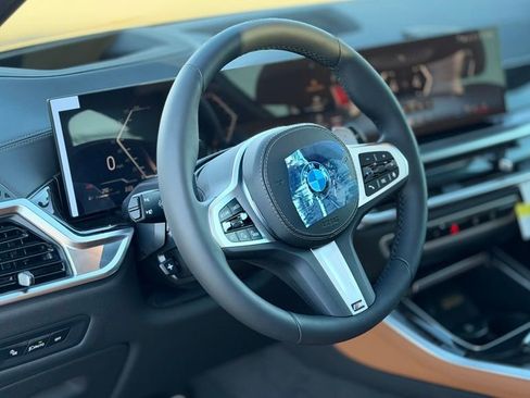New 2026 BMW X5 xDrive40i w/ M Sport Package image 13