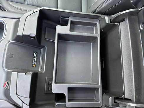 Used 2024 GMC Sierra 2500 Denali w/ Denali Reserve Package image 31