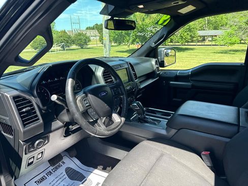 Used 2019 Ford F150 XLT w/ Equipment Group 302A Luxury AWD/4WD image 14