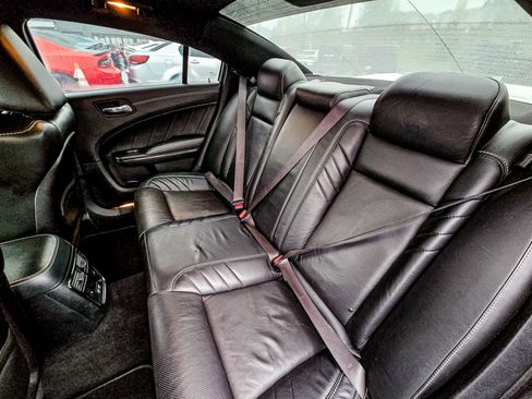 Used 2019 Dodge Charger SRT Hellcat w/ Navigation & Travel Group image 12