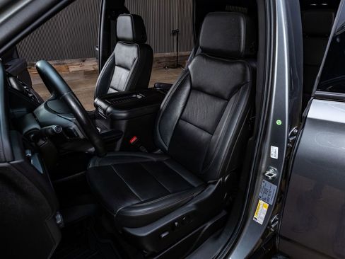 Used 2021 Chevrolet Tahoe Z71 AWD/4WD image 30