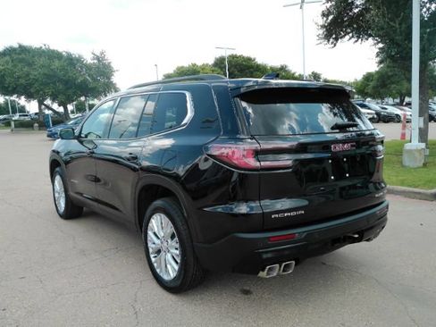 Used 2026 GMC Acadia Elevation w/ Elevation Premium Package FWD image 11