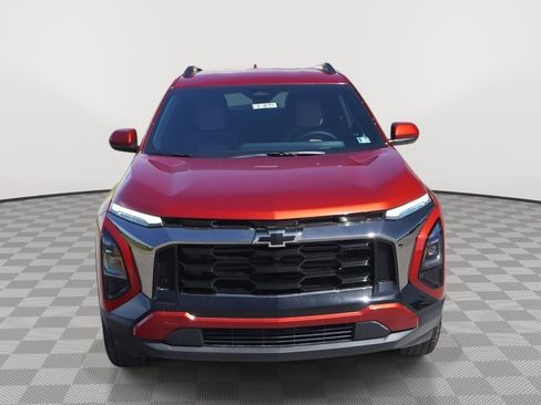 New 2026 Chevrolet Equinox ACTIV w/ Convenience Package III AWD/4WD image 9