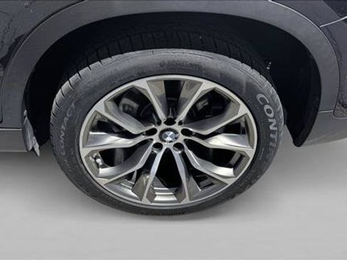 Used 2017 BMW X6 xDrive50i AWD/4WD image 9
