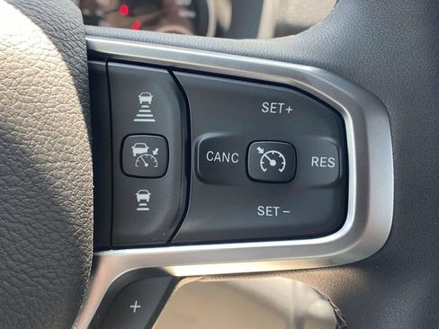 New 2026 RAM 2500 Big Horn AWD/4WD image 28
