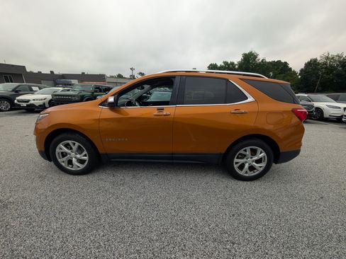 Used 2018 Chevrolet Equinox Premier AWD/4WD image 3