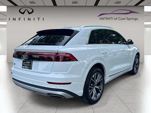Used 2024 Audi Q8 Premium Plus AWD/4WD image 7