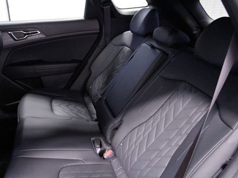 Used 2024 Kia Sportage X-Line image 17