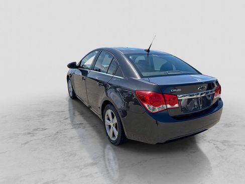 Used 2014 Chevrolet Cruze LT FWD image 4