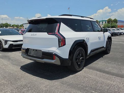 New 2026 Kia EV9 GT-Line AWD/4WD image 8