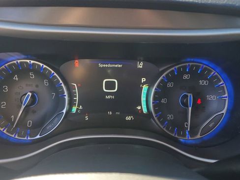 New 2026 Chrysler Pacifica Select image 29