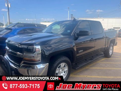 Used 2017 Chevrolet Silverado 1500 LT w/ LT Eassist Package RWD image 1