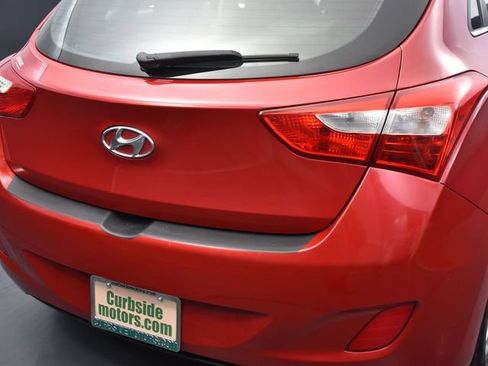 Used 2015 Hyundai Elantra GT FWD image 26