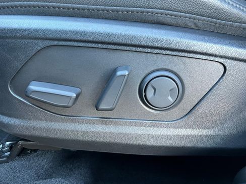 Used 2024 Hyundai Santa Cruz Night image 9