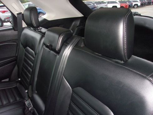 Used 2019 Ford Edge SEL w/ Equipment Group 201A AWD/4WD image 17