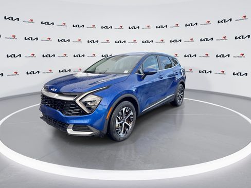 Used 2023 Kia Sportage EX FWD image 4