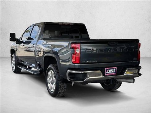 Used 2020 Chevrolet Silverado 2500 LTZ w/ LTZ Texas Edition AWD/4WD image 3