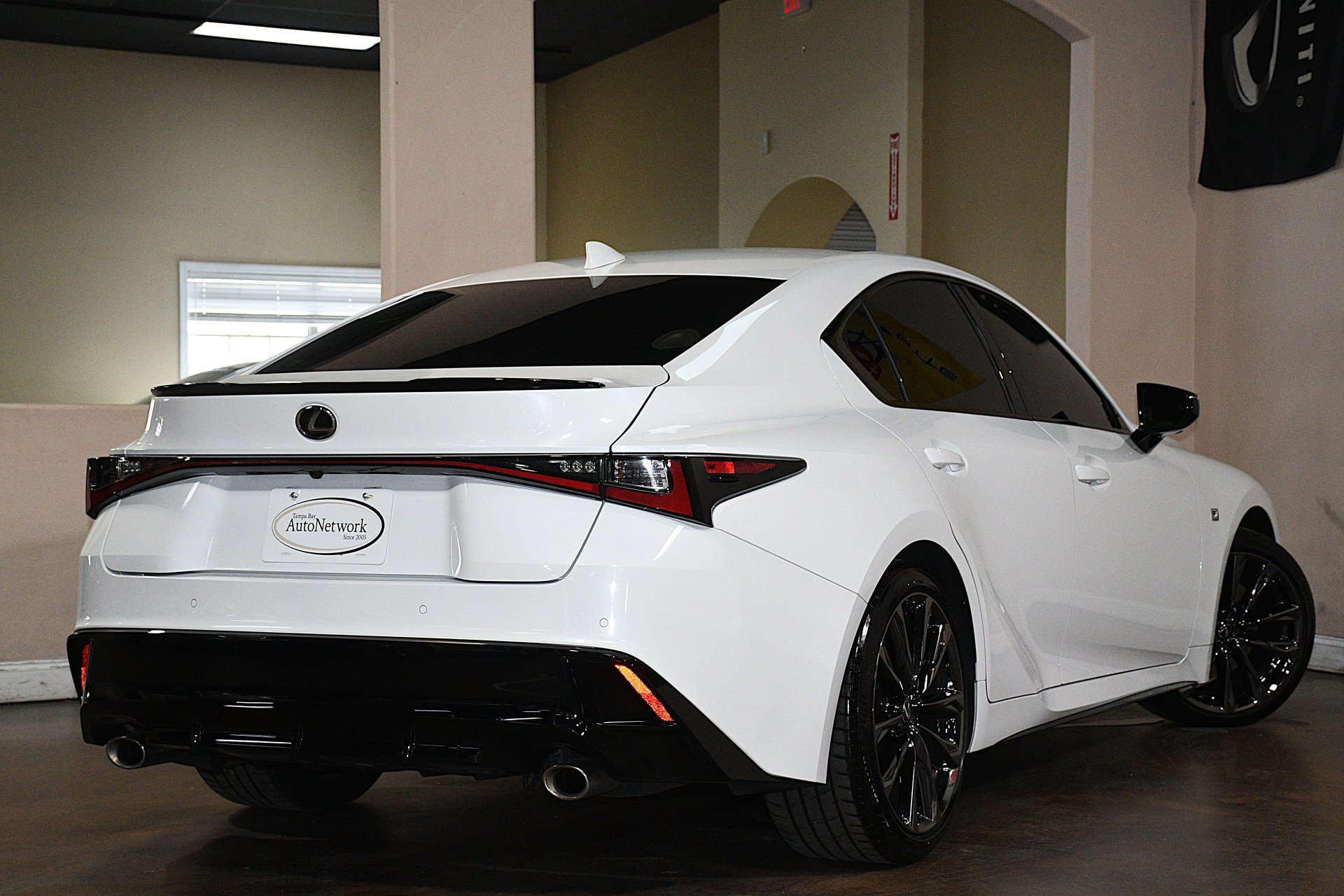 Used 2025 Lexus IS 350 F Sport RWD image 5