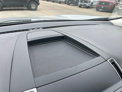 Used 2023 Ford Edge SEL image 46