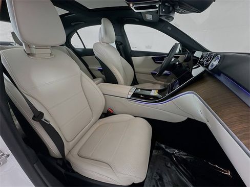 Certified 2025 Mercedes-Benz C 300 Sedan image 28