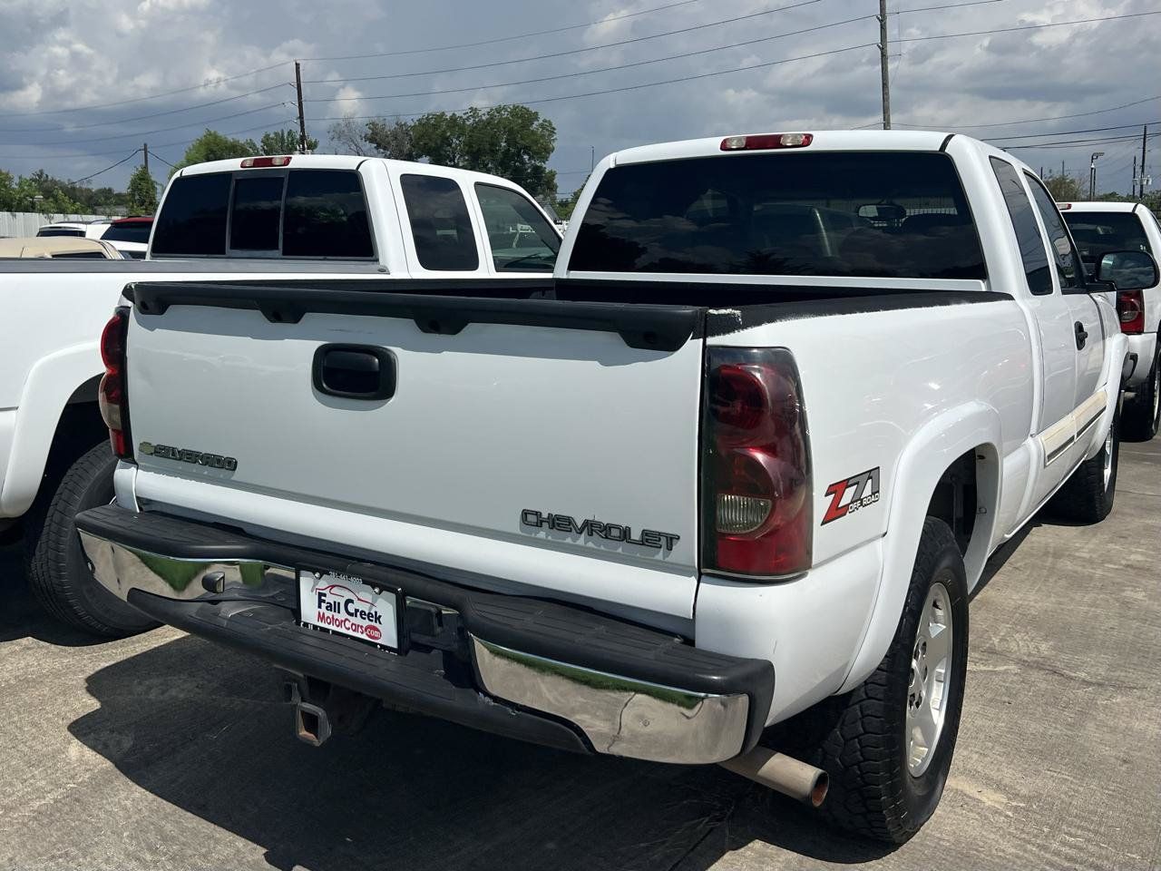 Used 2004 Chevrolet Silverado 1500 4x4 Extended Cab w/ Z71 Convenience Package 2 image 6