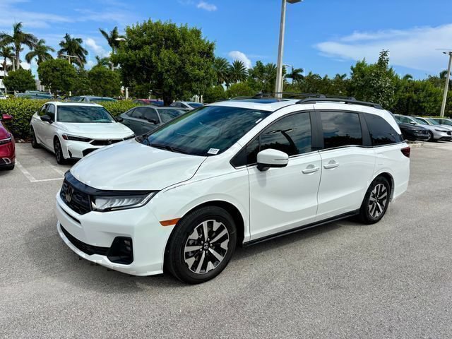 New 2026 Honda Odyssey EX-L image 3