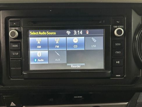 Used 2018 Toyota Tacoma SR w/ SR Convenience Package image 16