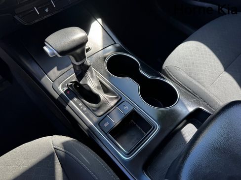 Used 2020 Kia Sorento S image 23