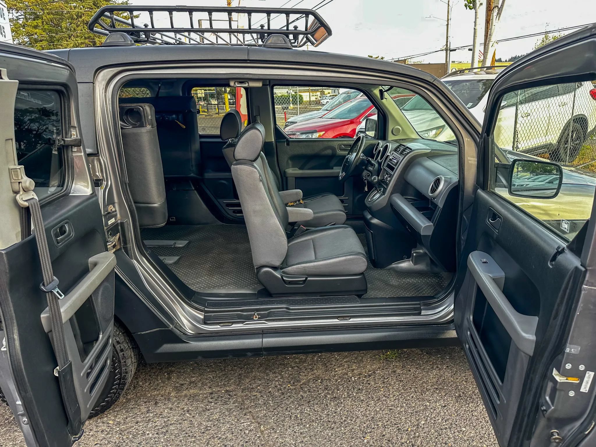 Used 2005 Honda Element EX image 34