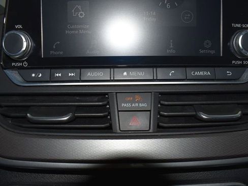 Used 2023 Nissan Altima 2.5 SR image 25