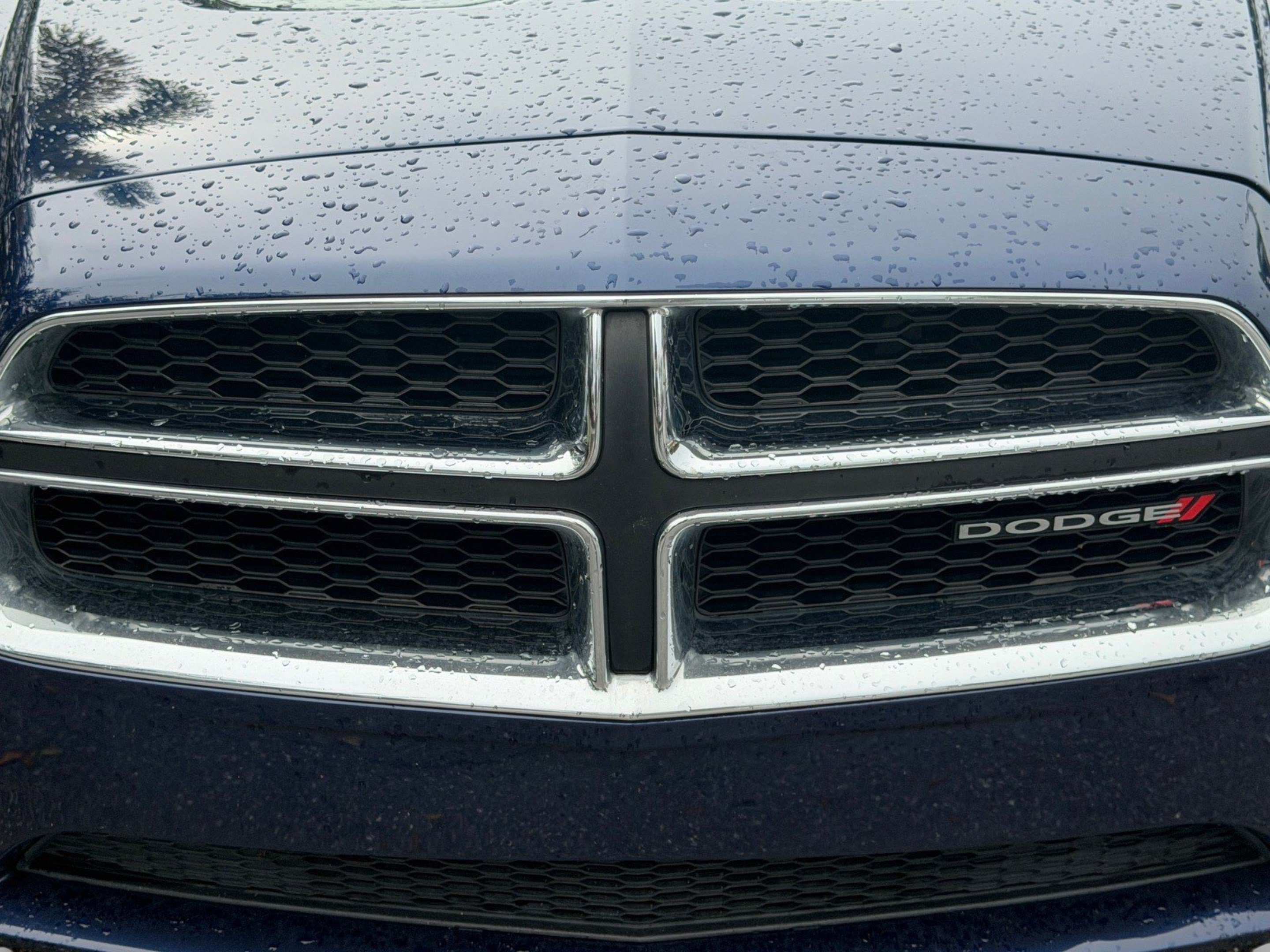 Used 2013 Dodge Charger SE RWD image 38