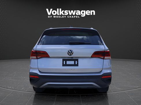 Certified 2023 Volkswagen Taos S FWD image 7