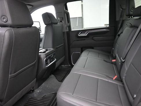 New 2026 Chevrolet Silverado 2500 LTZ w/ Z71 Chrome Sport Edition AWD/4WD image 9