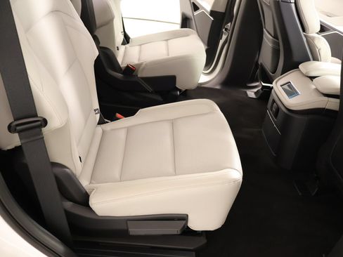 New 2026 Lincoln Navigator Premiere AWD/4WD image 15