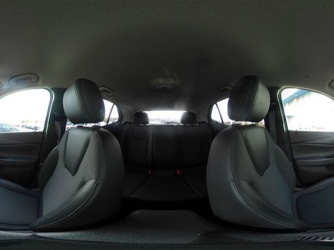 Used 2025 Buick Encore GX Preferred image 40