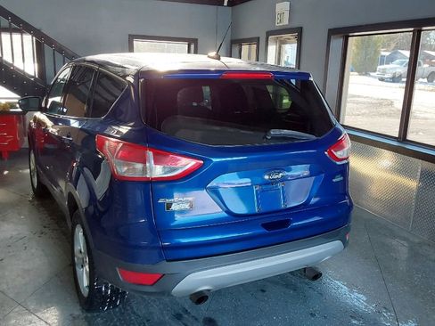 Used 2016 Ford Escape SE image 11